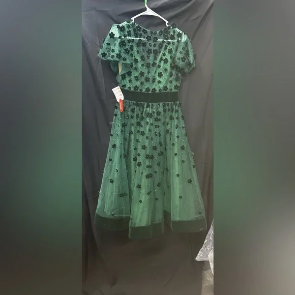 Mac Duggal 67854 NWT EMBELLISHED BUTTERFLY SLEEVE VELVET HEM MIDI DRESS